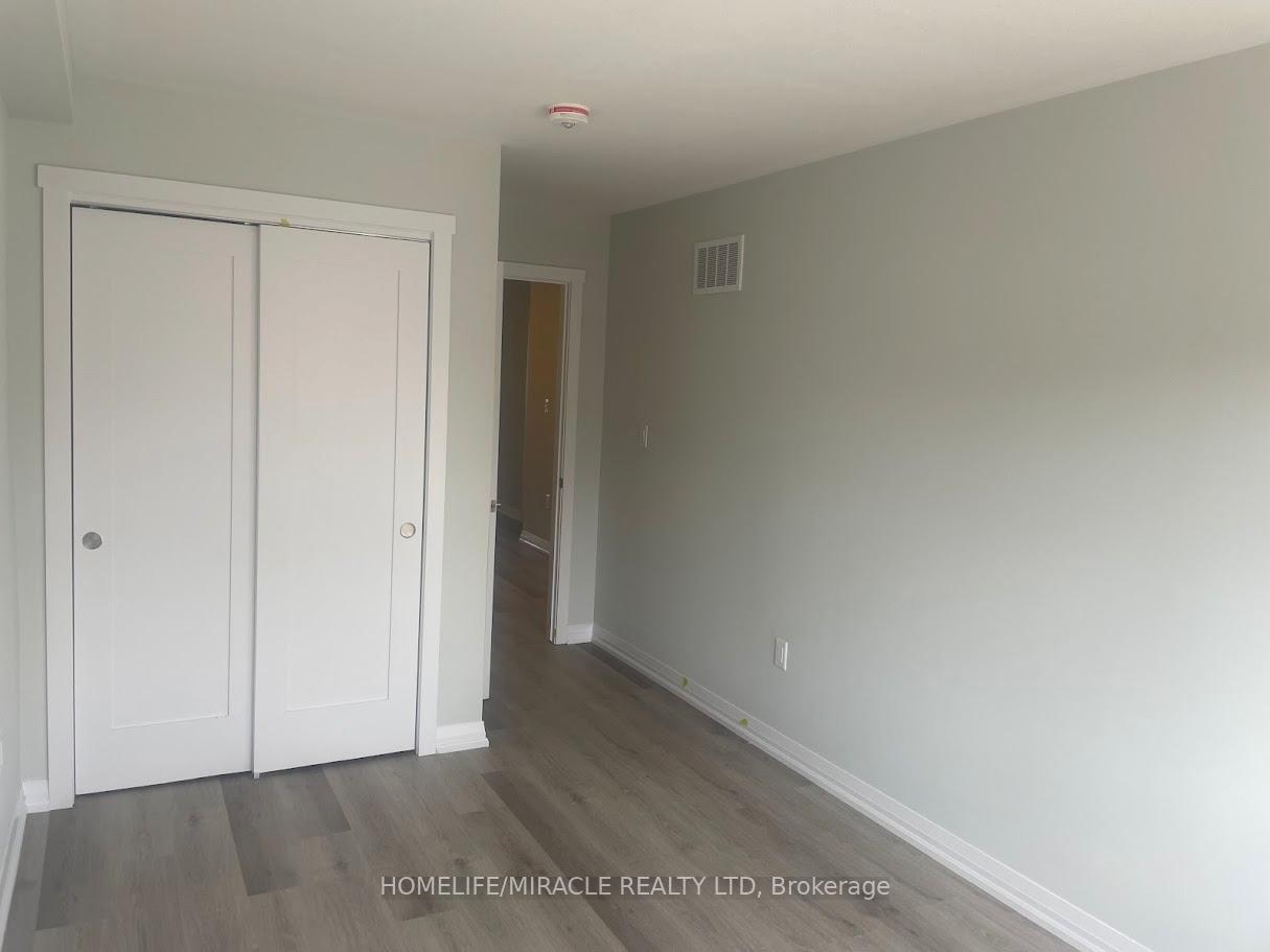 Photo 13 of 209 Lormont Boulevard, Hamilton, Stoney Creek Mountain — HOMEH