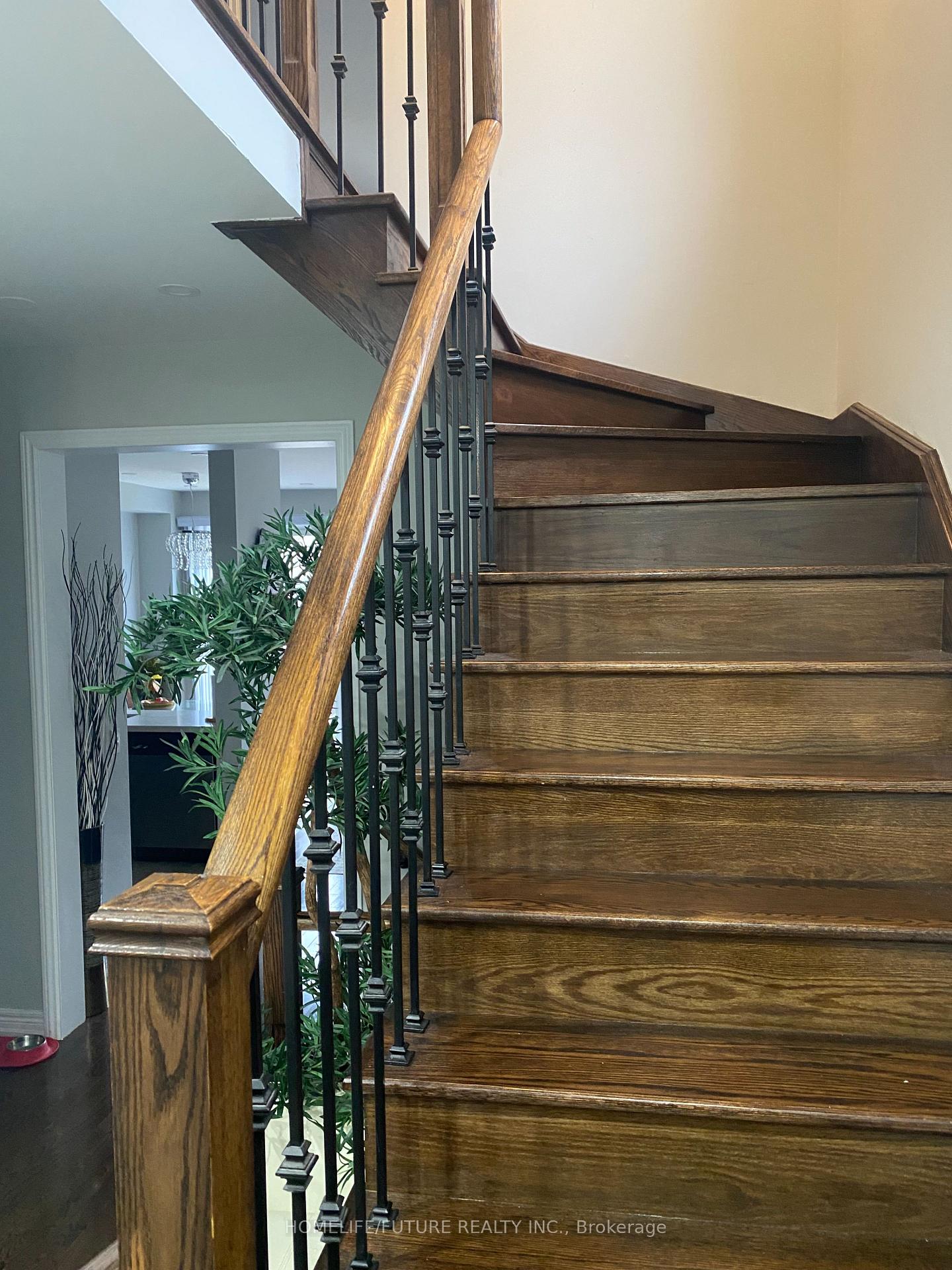 Photo 18 of 136 Memon Place, Markham, Wismer — HOMEH