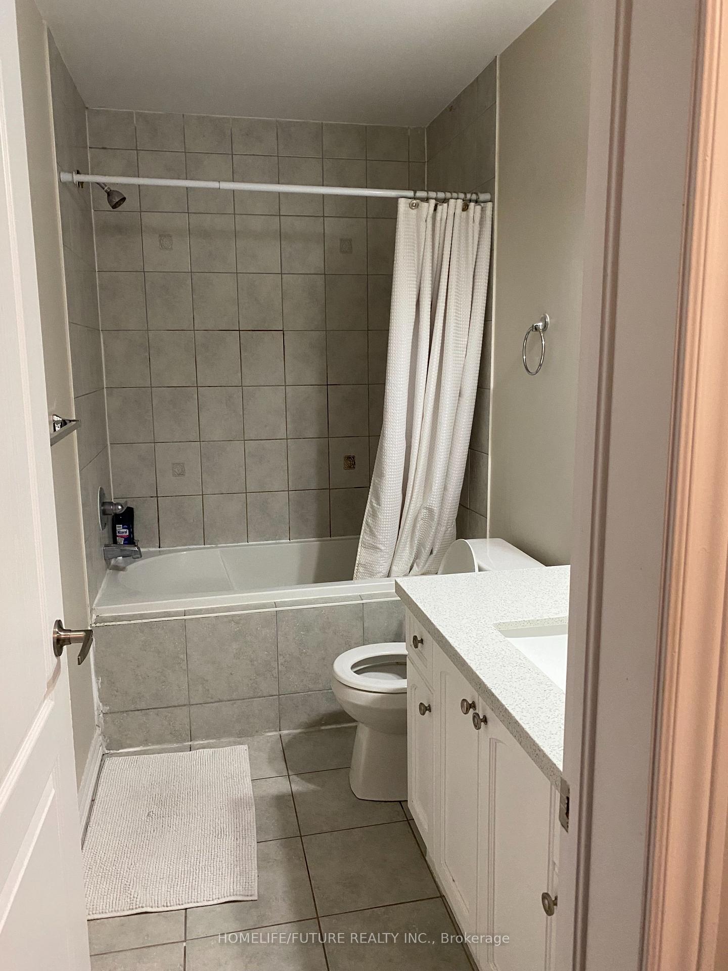 Photo 24 of 136 Memon Place, Markham, Wismer — HOMEH