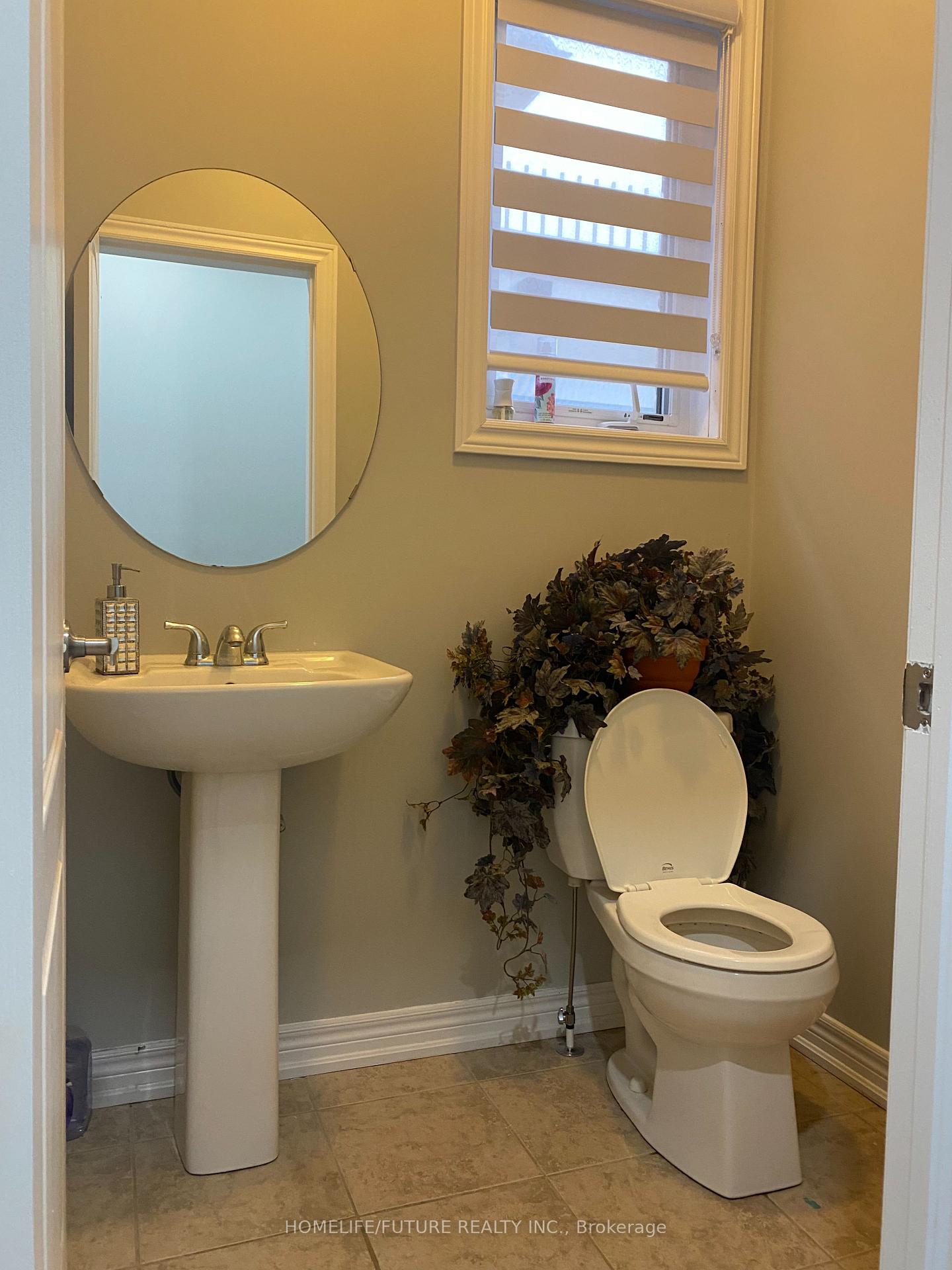 Photo 34 of 136 Memon Place, Markham, Wismer — HOMEH