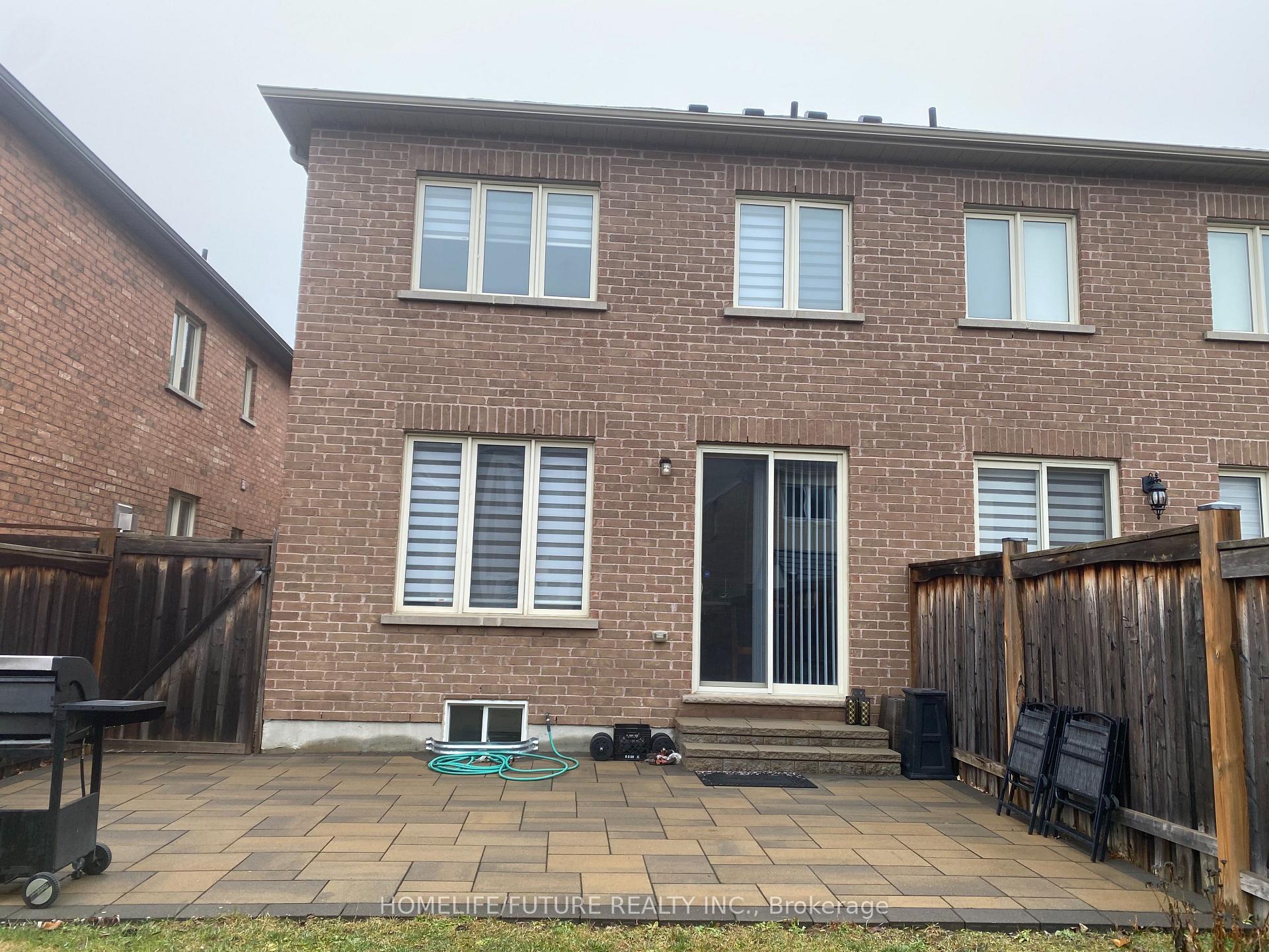 Photo 37 of 136 Memon Place, Markham, Wismer — HOMEH
