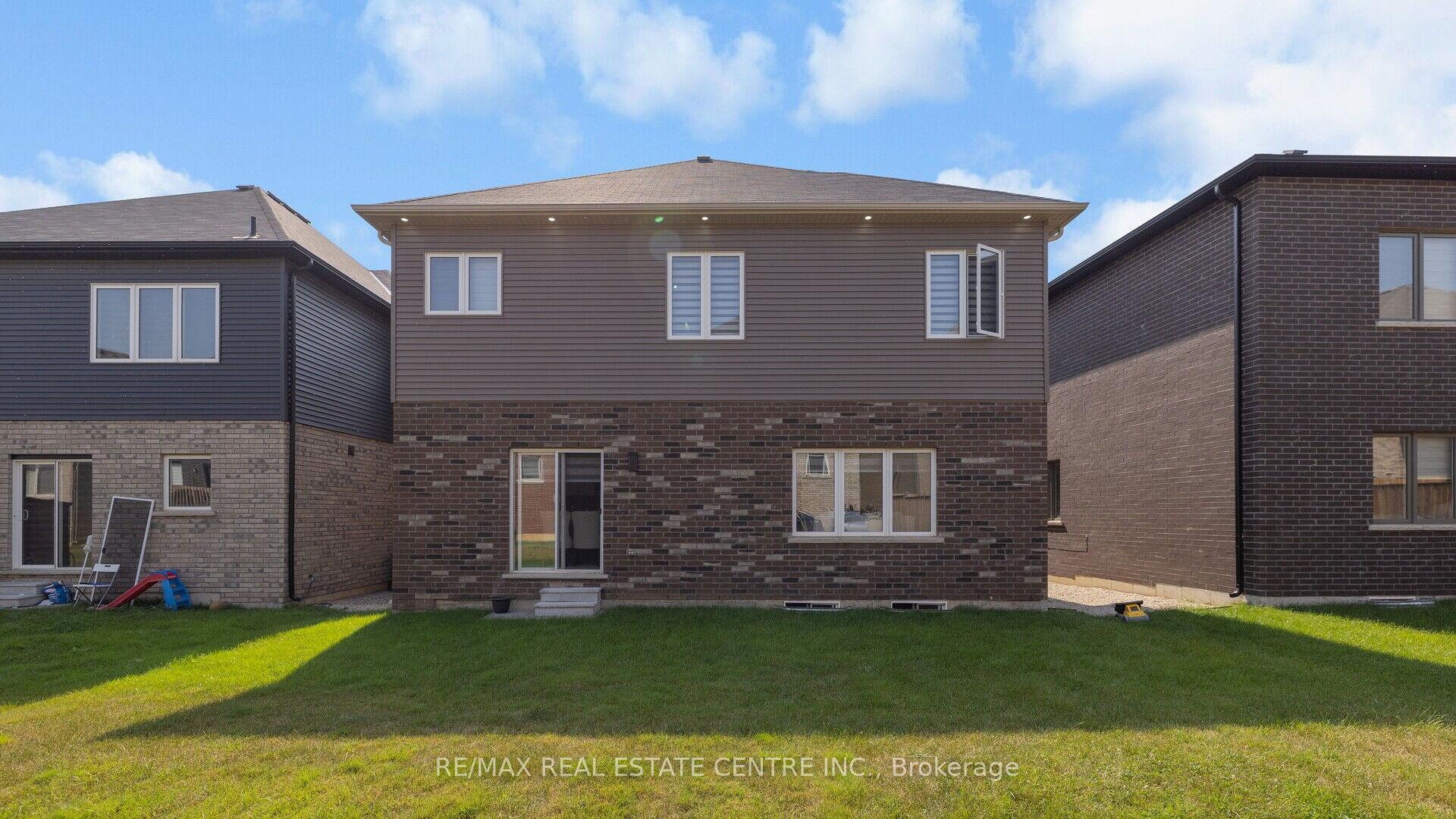 Photo 55 of 63 Flagg Avenue, Brant, Paris — HOMEH