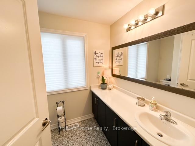 Photo 18 of 70 Genoa Drive, Hamilton, Jerome — HOMEH