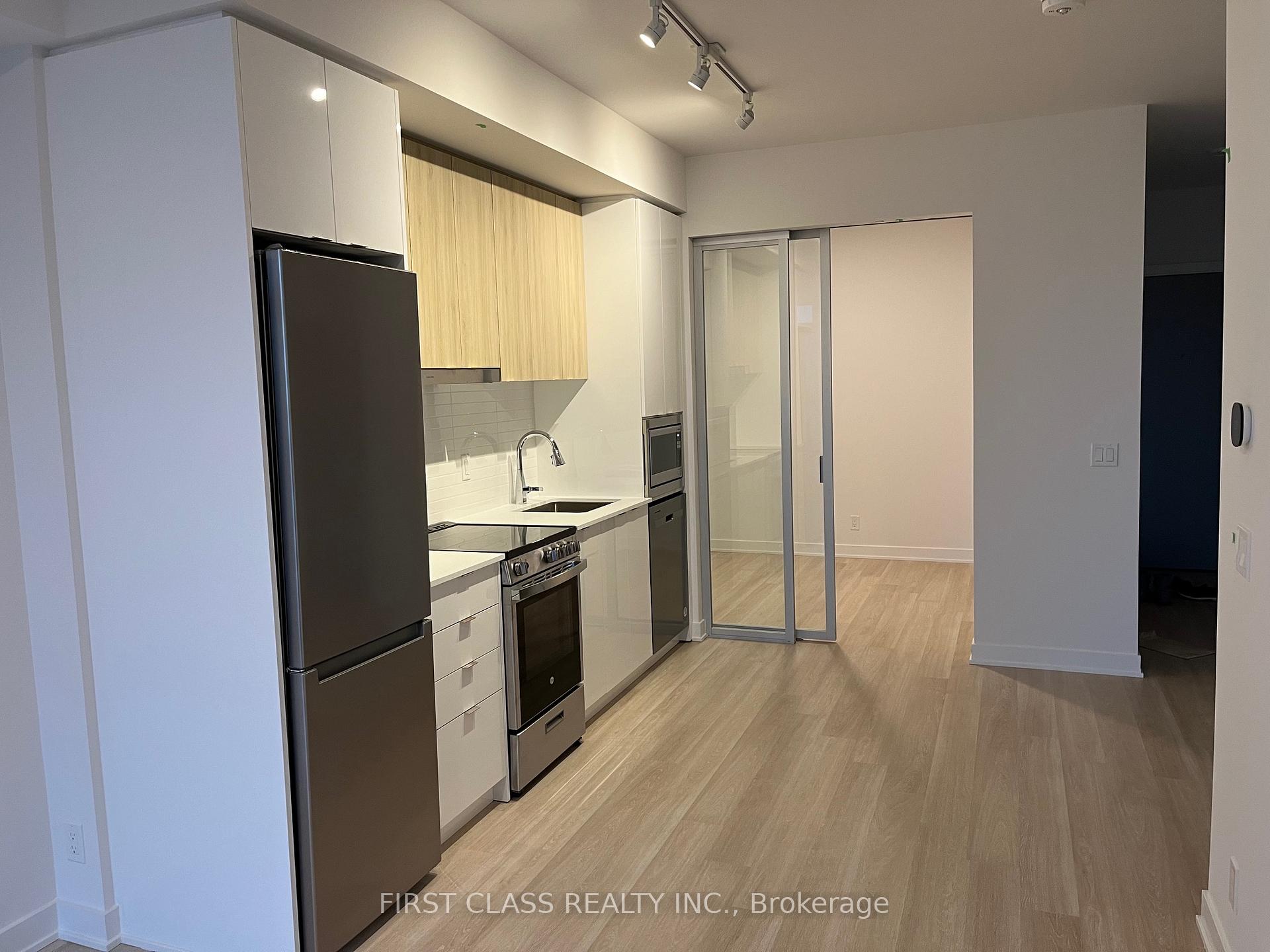 Photo 4 of Unit 1009, 50 Upper Mall Way, Vaughan, Brownridge — HOMEH