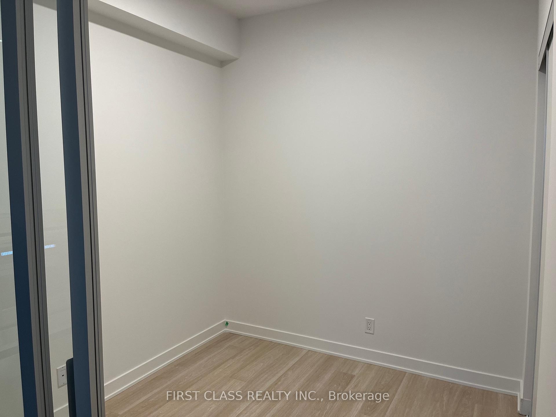 Photo 6 of Unit 1009, 50 Upper Mall Way, Vaughan, Brownridge — HOMEH