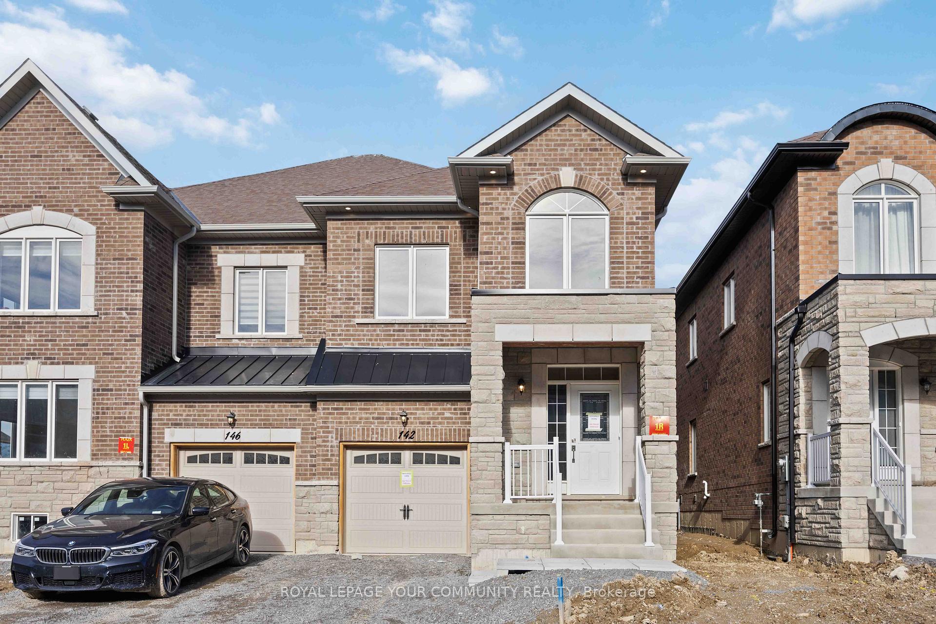 Front of 142 Seguin Street