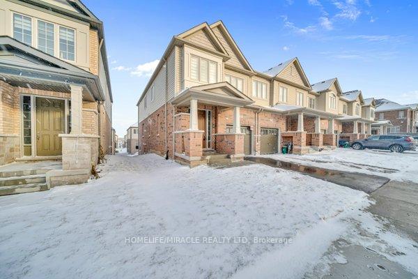 Photo 2 of 85 grassbourne Avenue, Kitchener — HOMEH