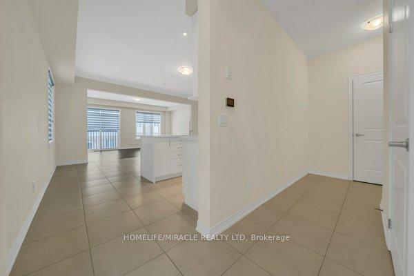 Photo 6 of 85 grassbourne Avenue, Kitchener — HOMEH