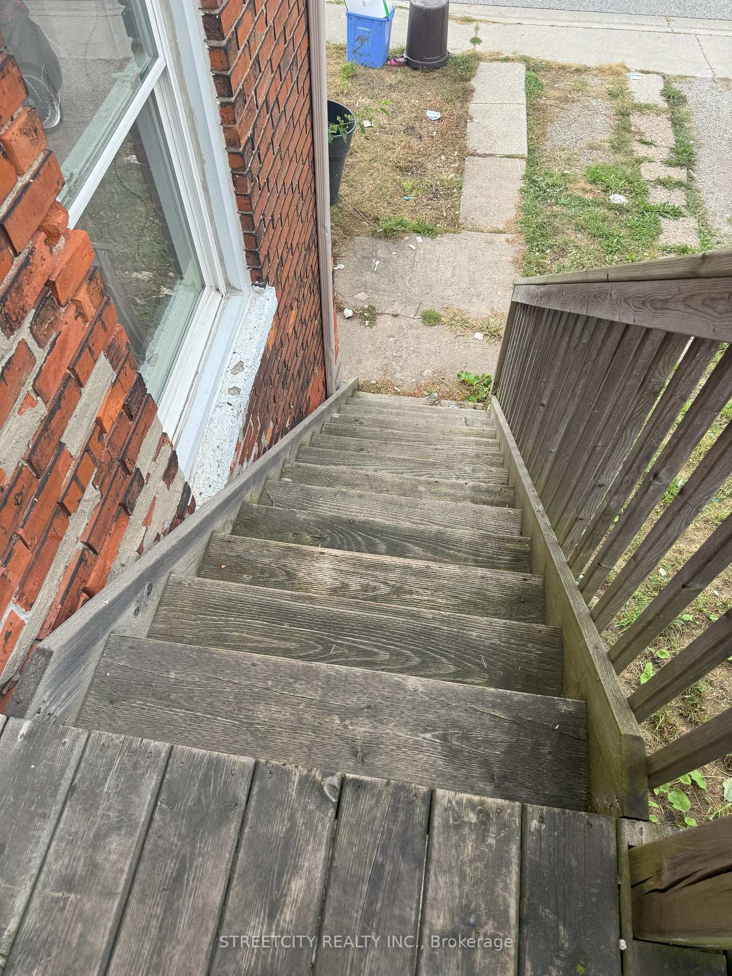 Photo 3 of 278 Rankin Avenue, Windsor — HOMEH