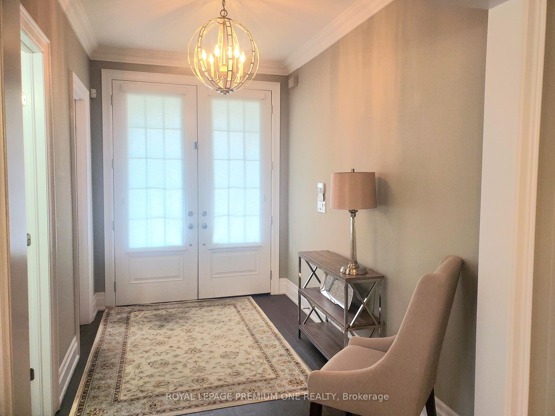 Photo 3 of 11 Rivoli Drive, Vaughan, Vellore Village — HOMEH
