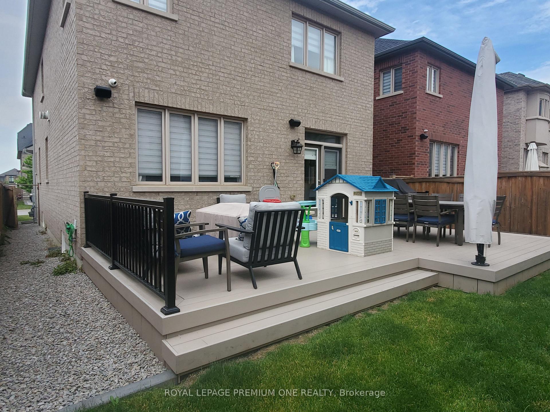 Photo 36 of 11 Rivoli Drive, Vaughan, Vellore Village — HOMEH