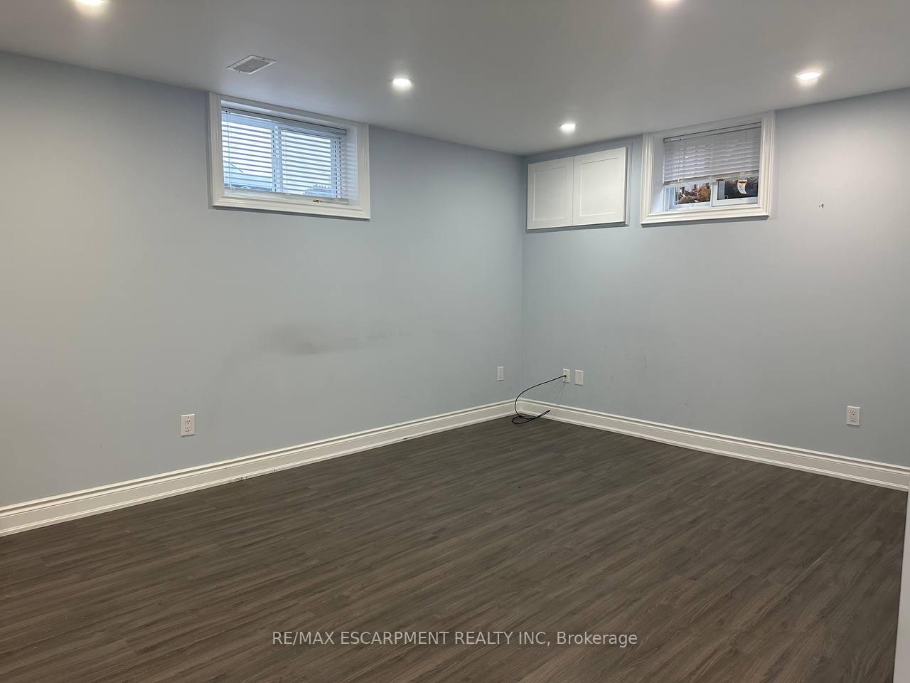 Photo 3 of Unit Lower, 883 Upper Sherman Avenue, Hamilton, Thorner — HOMEH