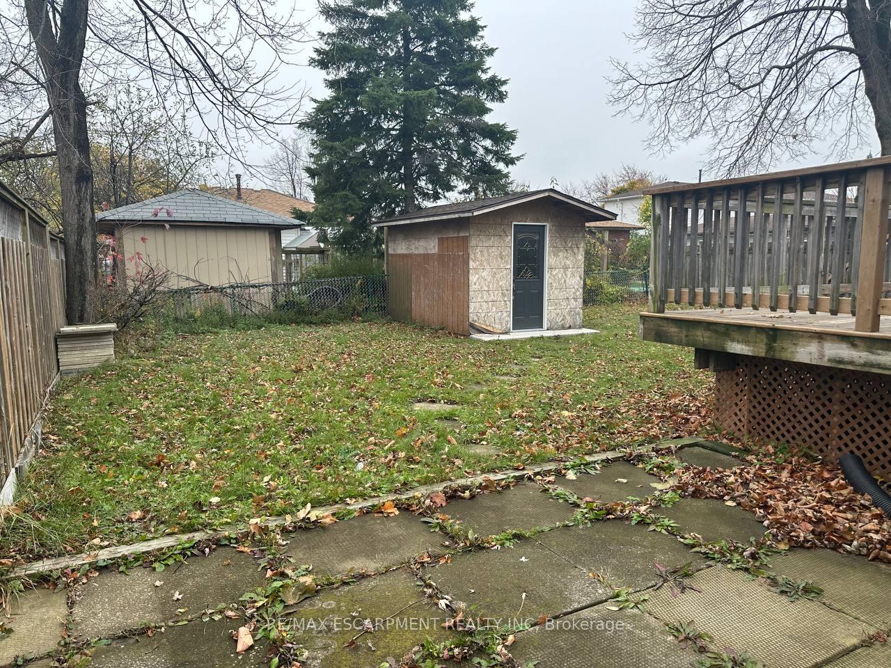 Photo 12 of Unit Lower, 883 Upper Sherman Avenue, Hamilton, Thorner — HOMEH