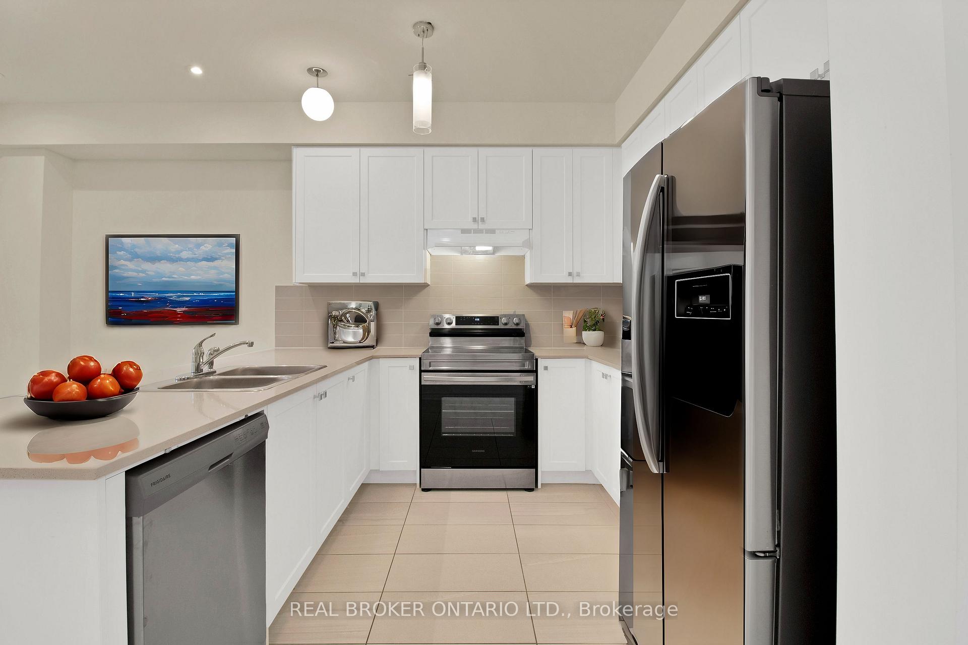 Photo 30 of 7 Steamboat Way, Whitby, Port Whitby — HOMEH