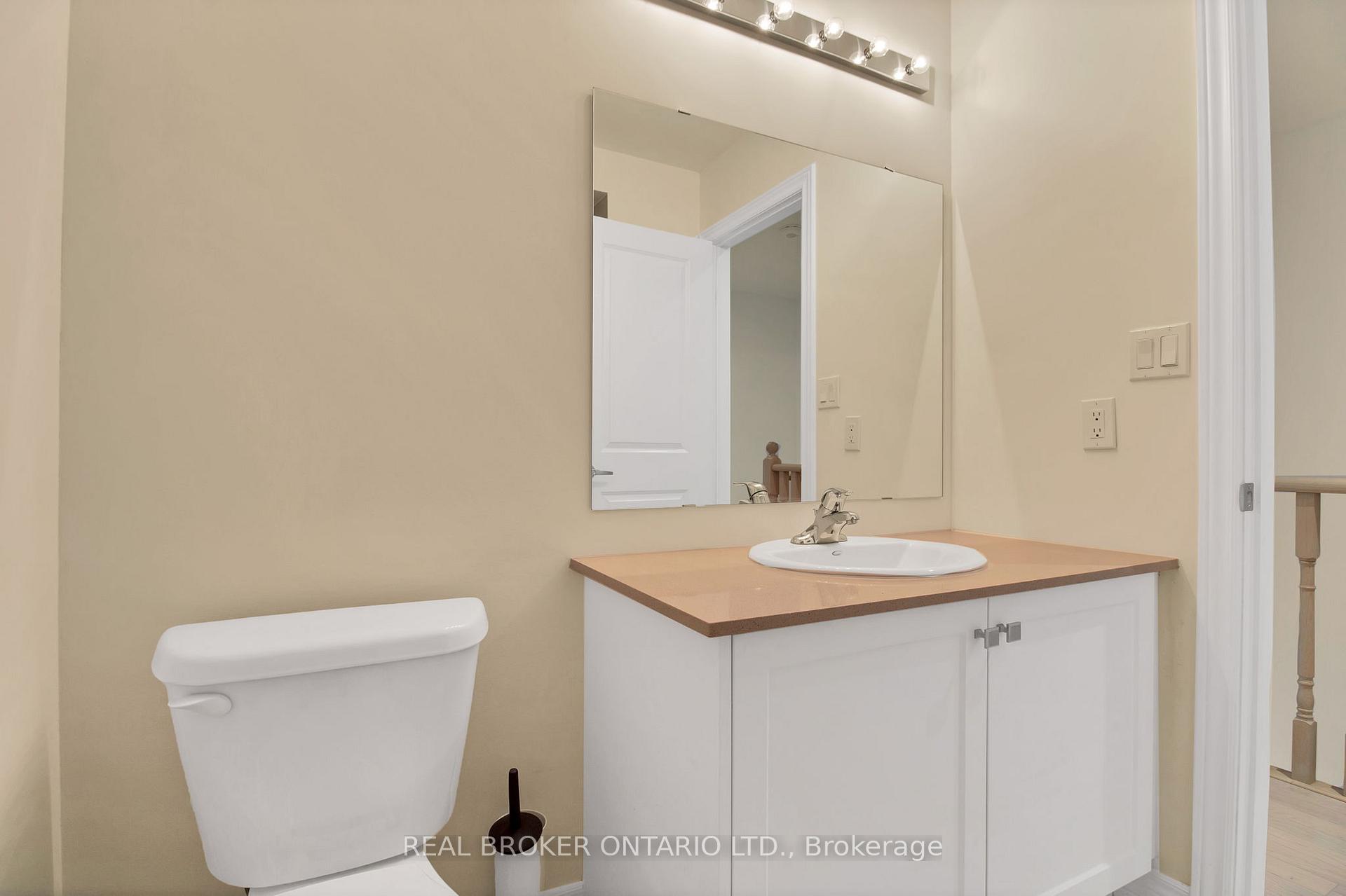 Photo 71 of 7 Steamboat Way, Whitby, Port Whitby — HOMEH