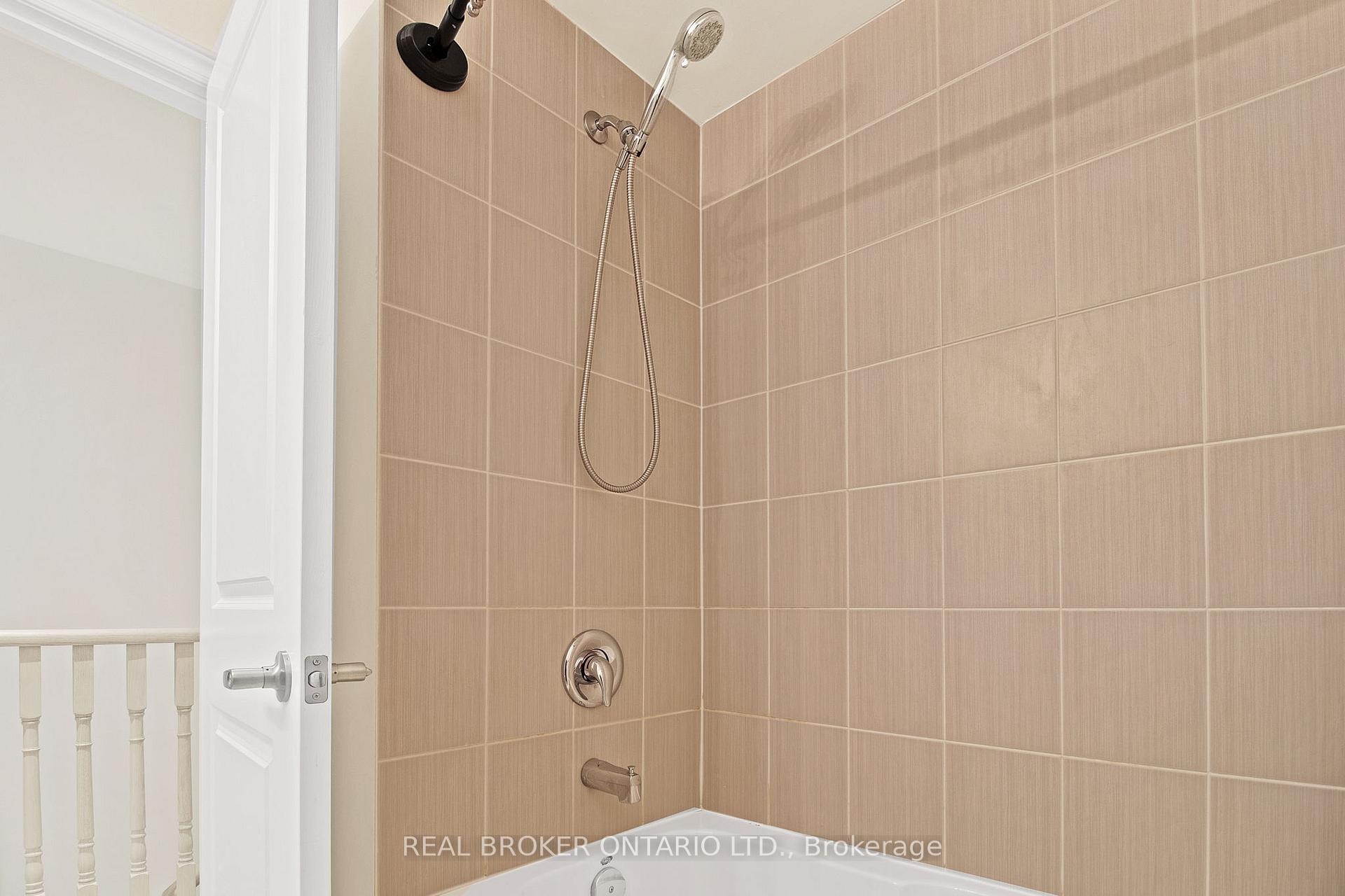 Photo 72 of 7 Steamboat Way, Whitby, Port Whitby — HOMEH