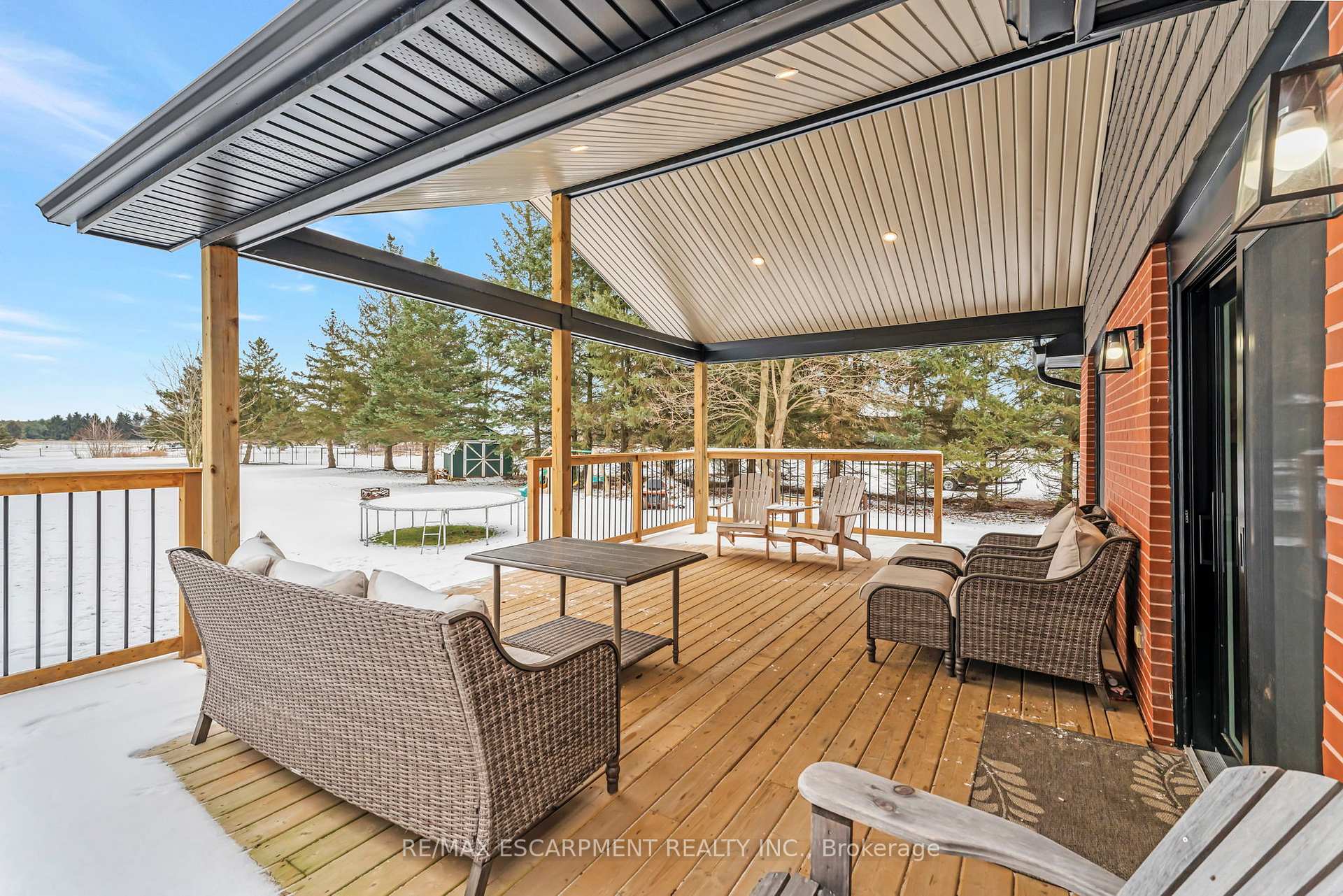 Photo 18 of 131 Sunnyridge Road, Hamilton, Ancaster — HOMEH