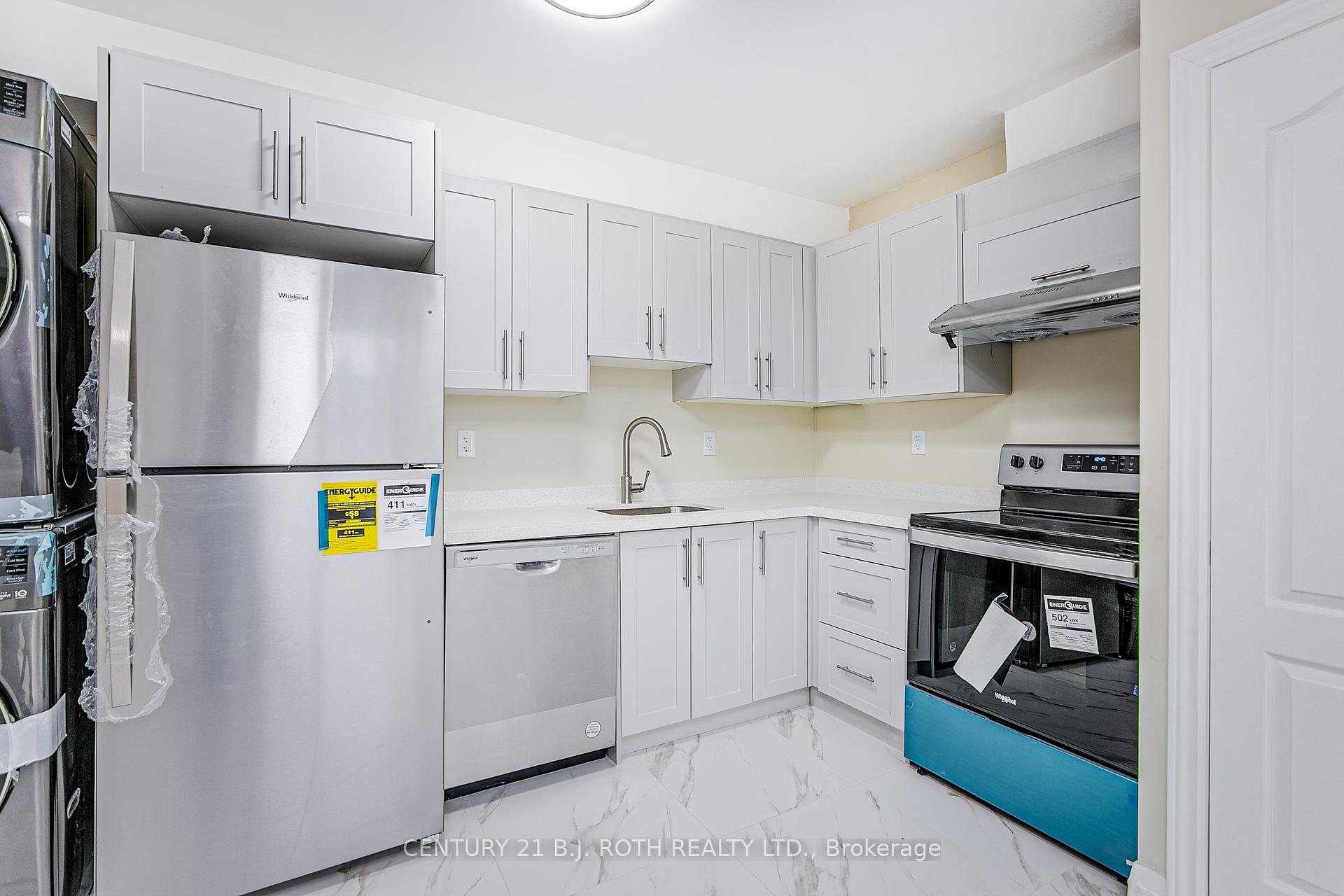 Photo 8 of Unit 3, 98 Peel Street, Barrie, Wellington — HOMEH