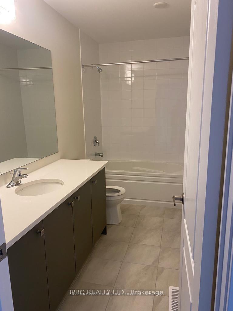 Photo 33 of 27 Wintergreen Crescent, Haldimand — HOMEH