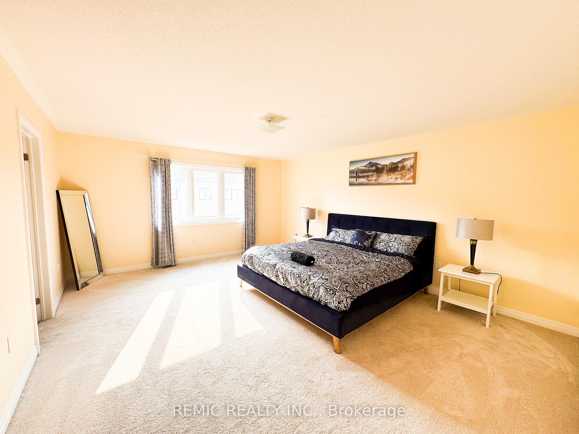 Photo 13 of 36 Sailors Landing, Clarington, Bowmanville — HOMEH
