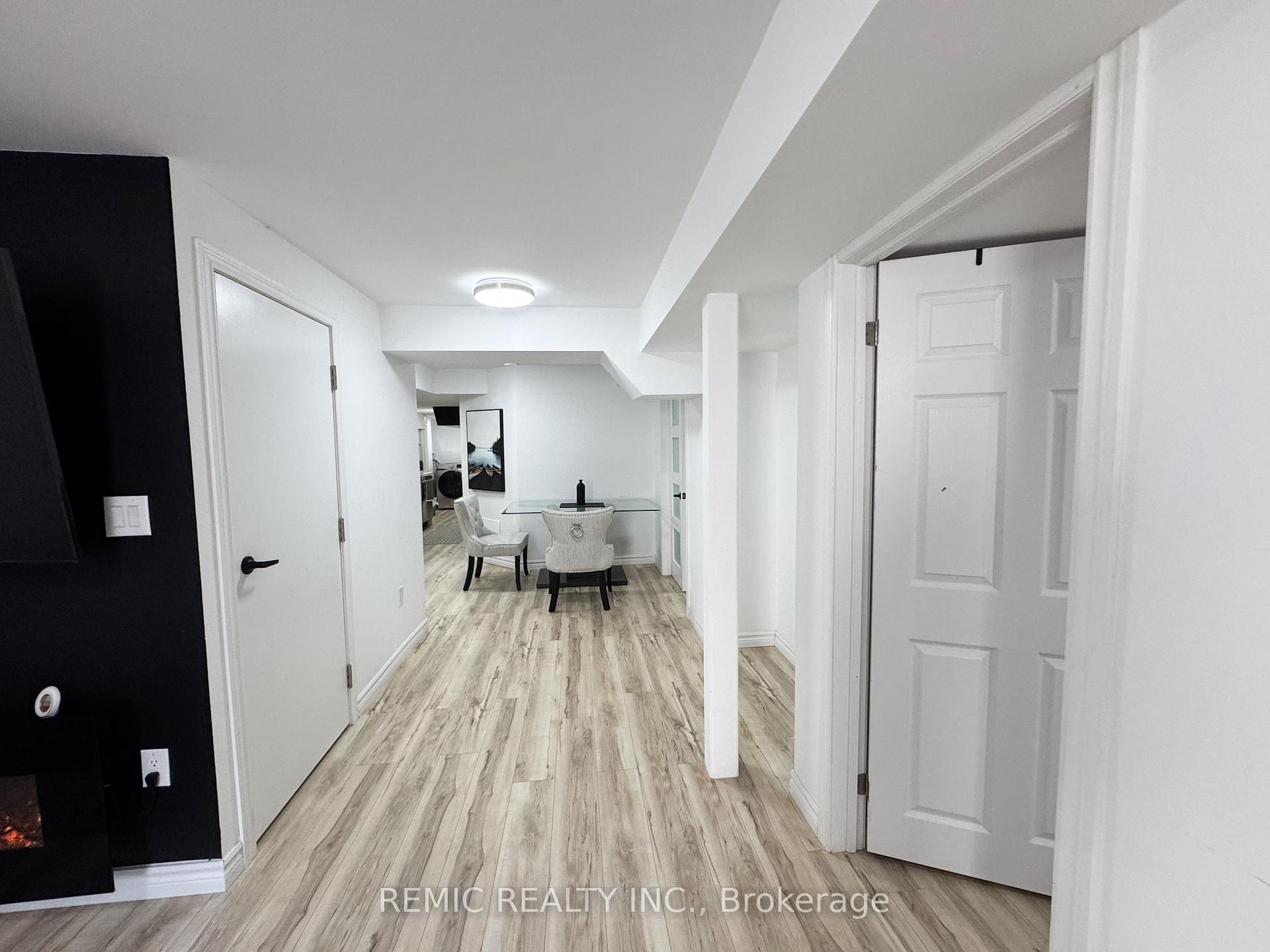 Photo 28 of 36 Sailors Landing, Clarington, Bowmanville — HOMEH