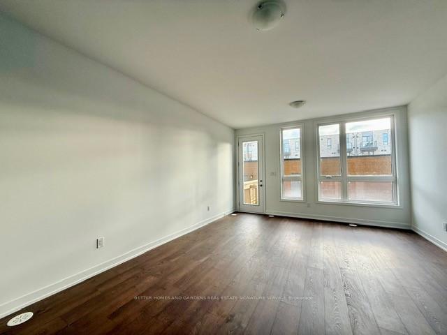 Photo 5 of 48 Deep Roots Terrace, Toronto, Englemount-Lawrence — HOMEH