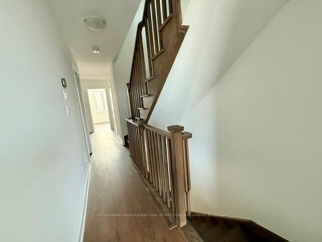 Photo 7 of 48 Deep Roots Terrace, Toronto, Englemount-Lawrence — HOMEH