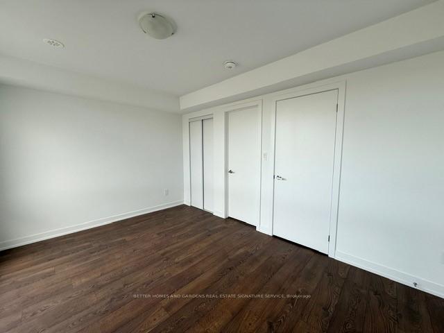 Photo 8 of 48 Deep Roots Terrace, Toronto, Englemount-Lawrence — HOMEH