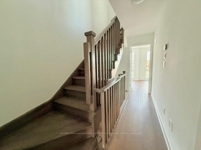 Photo 17 of 48 Deep Roots Terrace, Toronto, Englemount-Lawrence — HOMEH