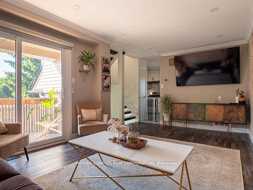 Photo 2 of Unit 3, 1300 Upper Ottawa Street, Hamilton, Quinndale — HOMEH