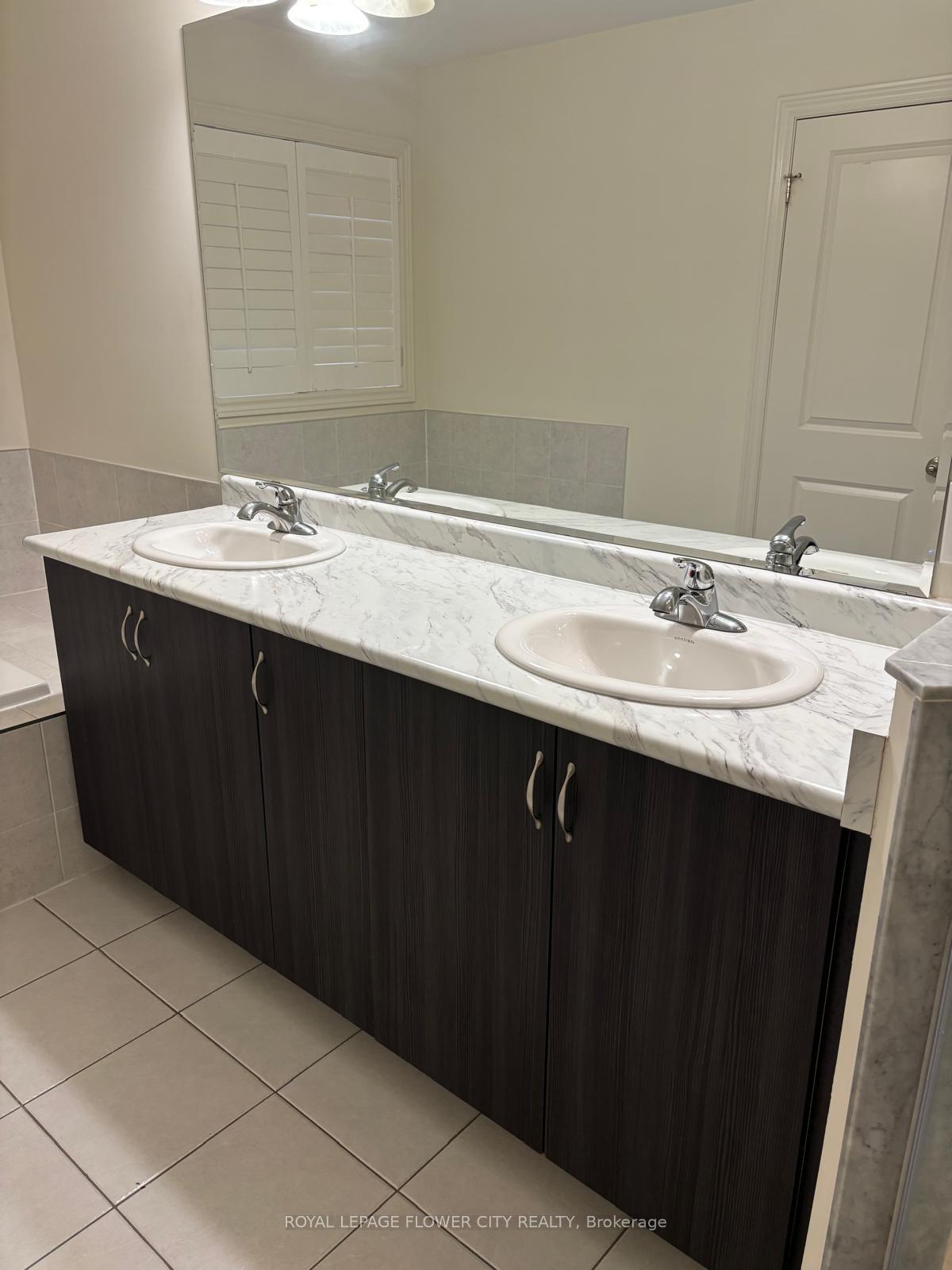 Photo 42 of 6 Kempsford Crescent, Brampton, Northwest Brampton — HOMEH