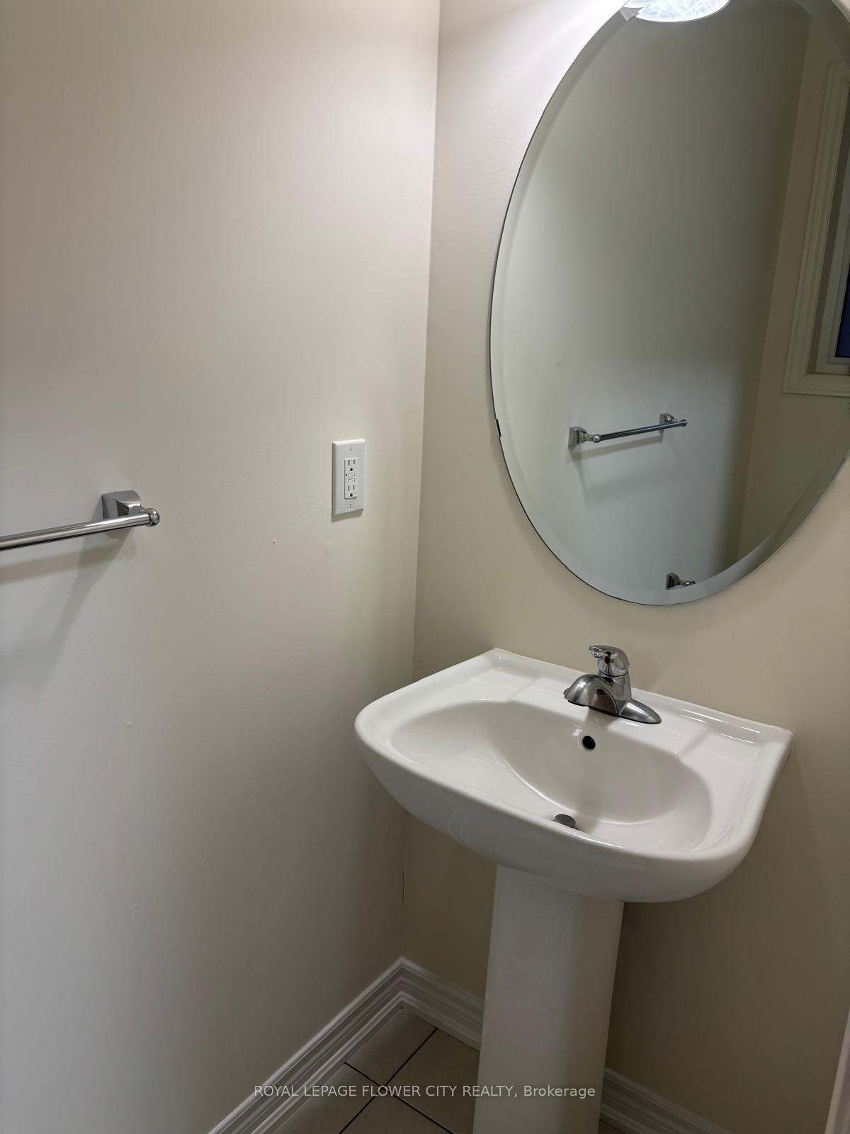 Photo 53 of 6 Kempsford Crescent, Brampton, Northwest Brampton — HOMEH