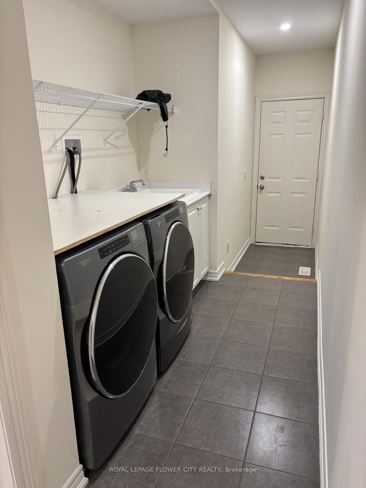 Photo 54 of 6 Kempsford Crescent, Brampton, Northwest Brampton — HOMEH