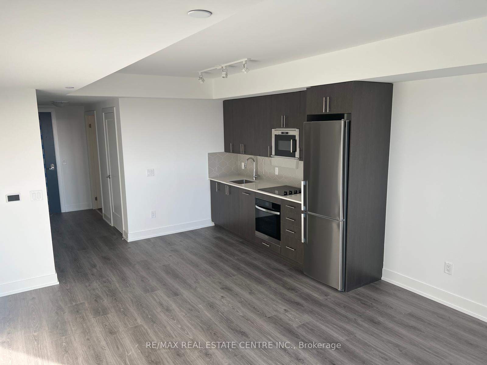 Photo 2 of Unit 709, 2545 Simcoe Street, Oshawa, Windfields — HOMEH