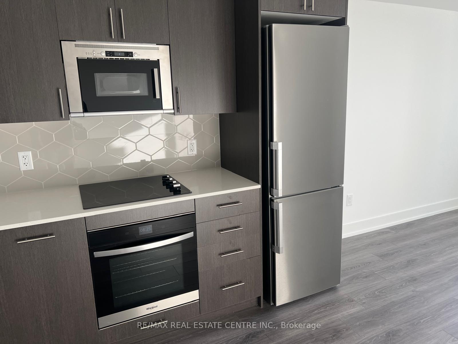 Photo 4 of Unit 709, 2545 Simcoe Street, Oshawa, Windfields — HOMEH