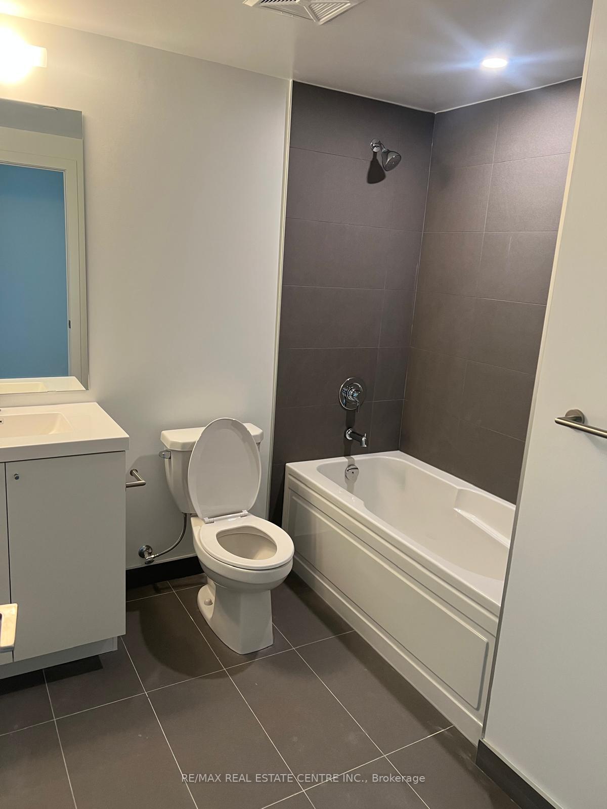 Photo 6 of Unit 709, 2545 Simcoe Street, Oshawa, Windfields — HOMEH