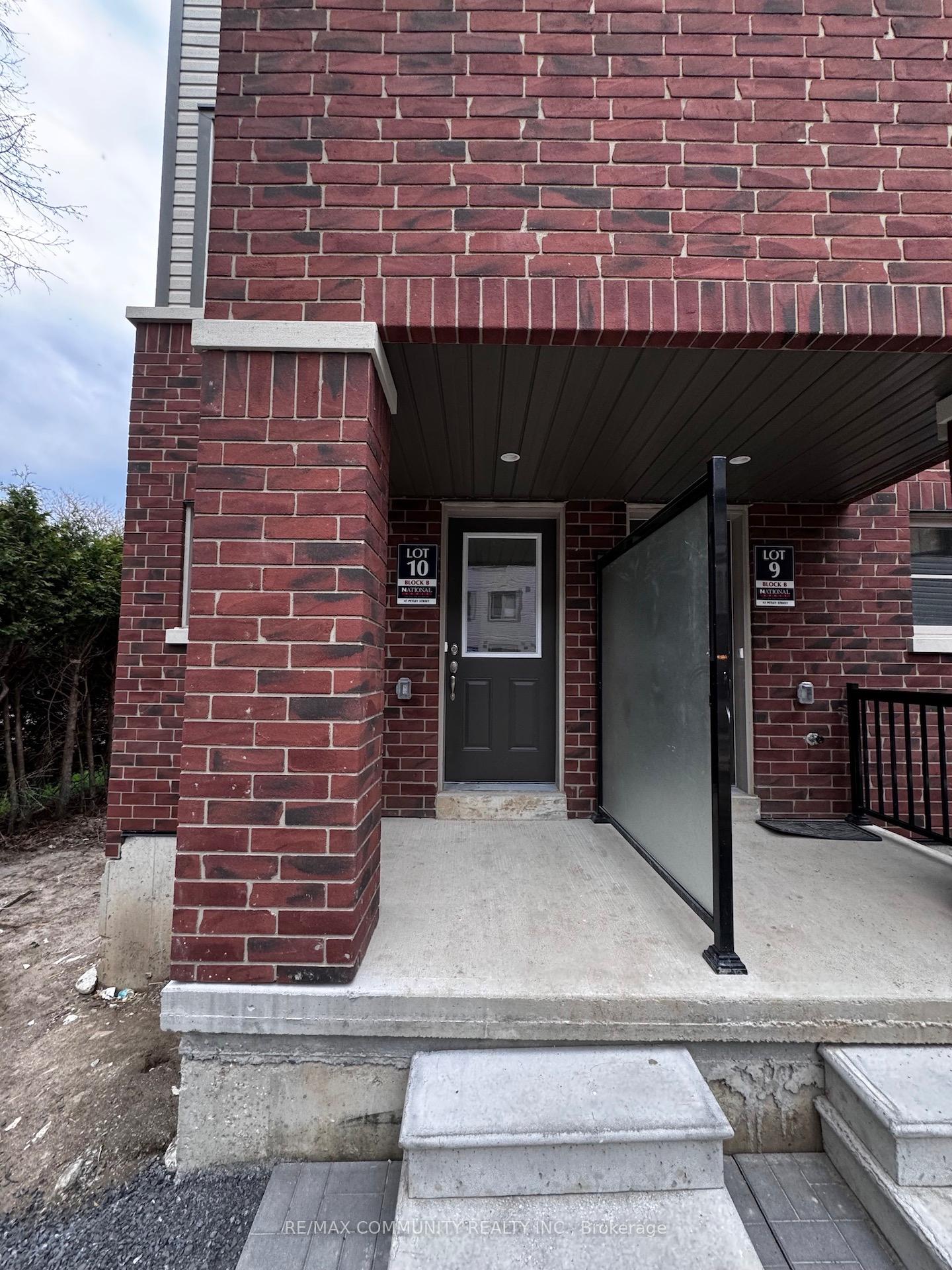 Photo 2 of 47 Petley Street, Clarington, Courtice — HOMEH