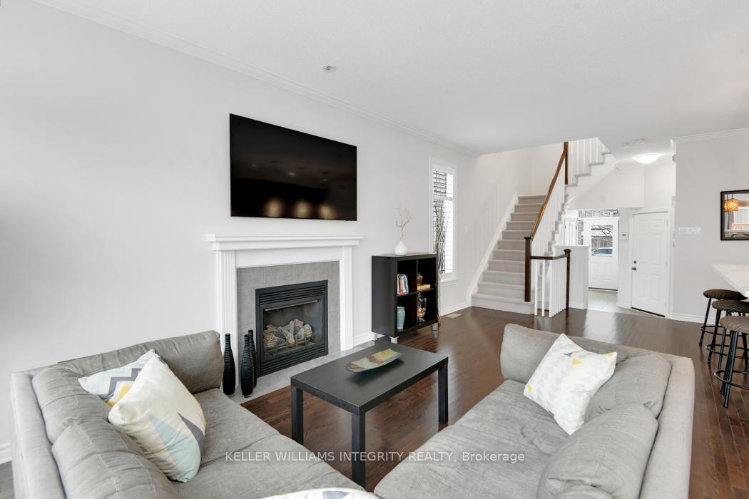 Photo 6 of 700 Hazelnut Crescent, Ottawa, Blossom Park/Kemp Park/Findlay Creek — HOMEH