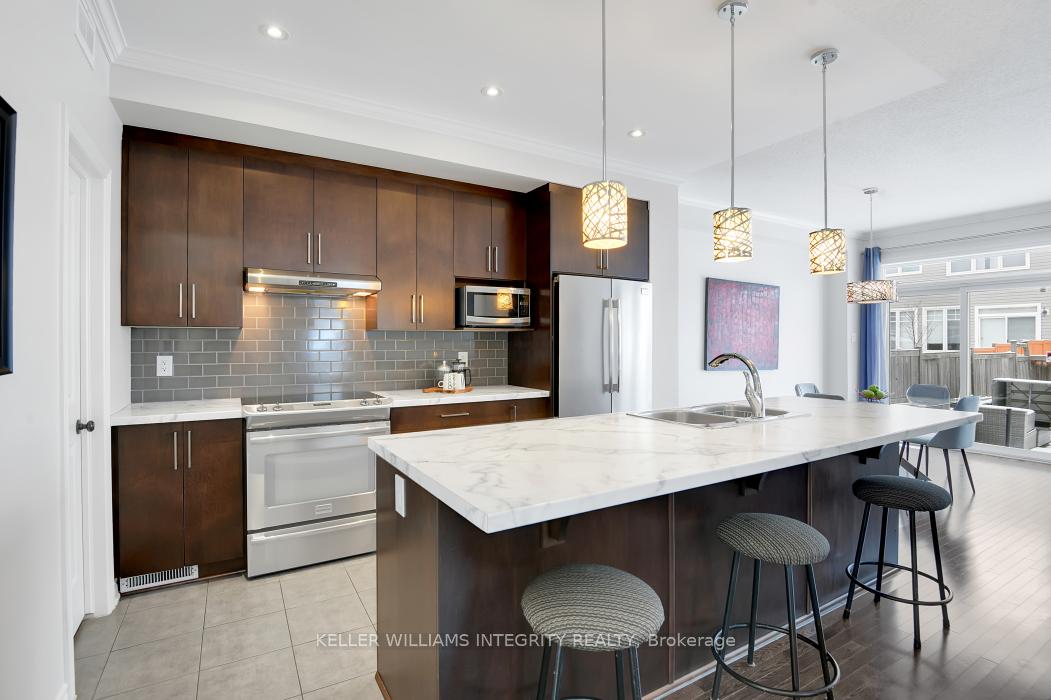 Photo 8 of 700 Hazelnut Crescent, Ottawa, Blossom Park/Kemp Park/Findlay Creek — HOMEH