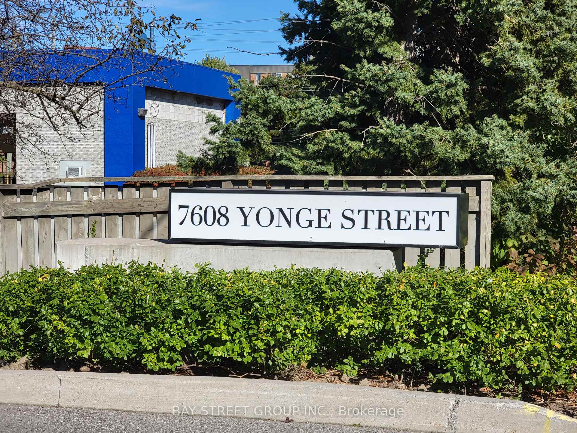 Photo 4 of Unit 515, 7608 Yonge Street, Vaughan, Crestwood-Springfarm-Yorkhill — HOMEH