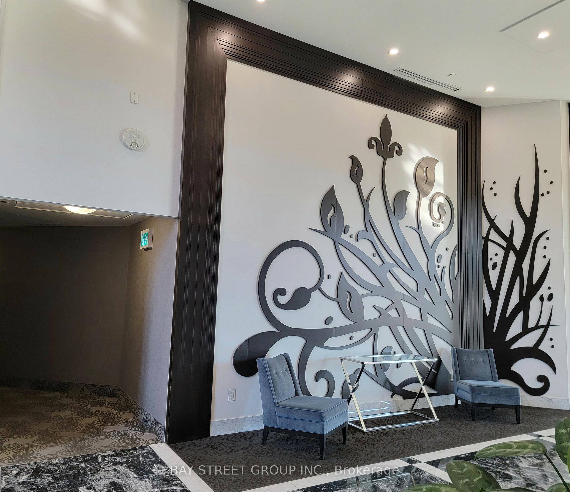 Photo 5 of Unit 515, 7608 Yonge Street, Vaughan, Crestwood-Springfarm-Yorkhill — HOMEH
