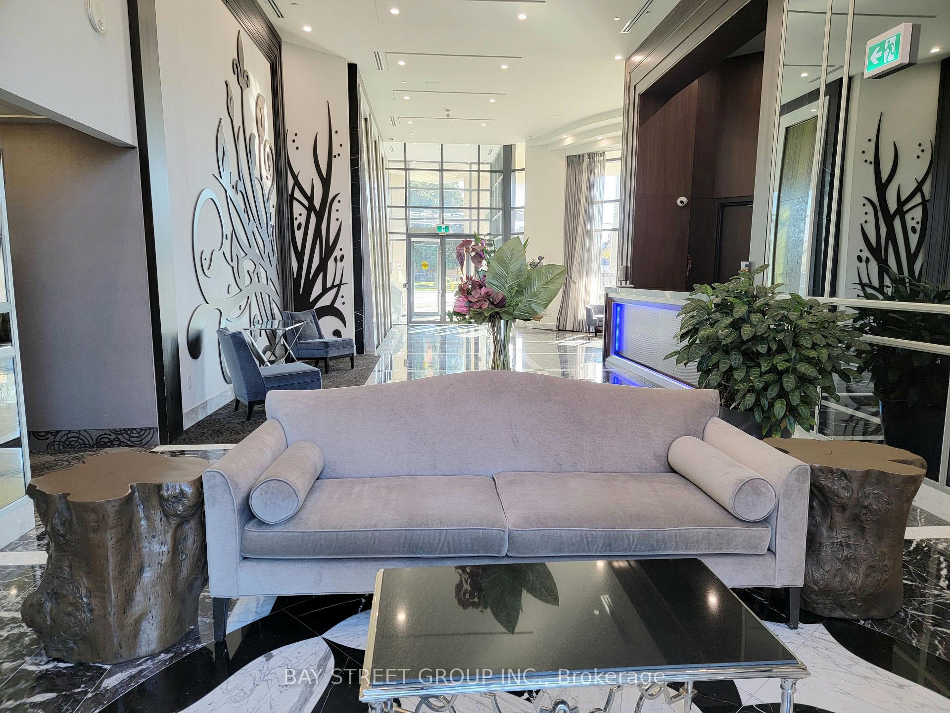Photo 7 of Unit 515, 7608 Yonge Street, Vaughan, Crestwood-Springfarm-Yorkhill — HOMEH