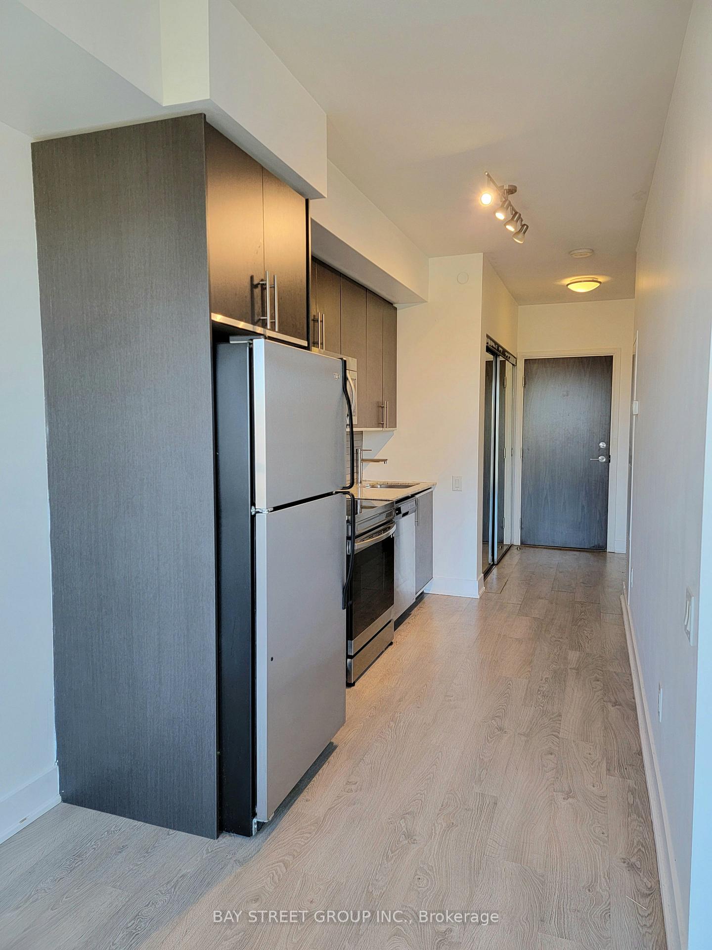 Photo 13 of Unit 515, 7608 Yonge Street, Vaughan, Crestwood-Springfarm-Yorkhill — HOMEH