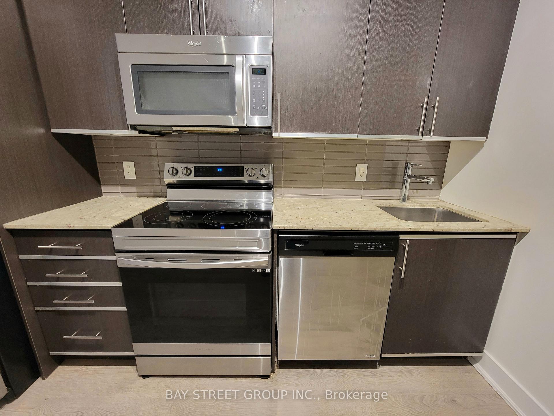 Photo 16 of Unit 515, 7608 Yonge Street, Vaughan, Crestwood-Springfarm-Yorkhill — HOMEH