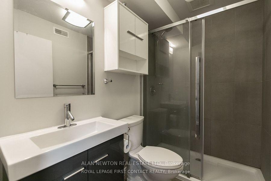 Photo 12 of Unit 3, 35 Albert Street, Barrie, City Centre — HOMEH