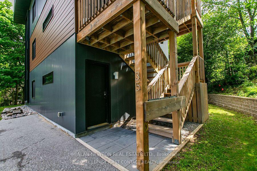 Photo 21 of Unit 3, 35 Albert Street, Barrie, City Centre — HOMEH