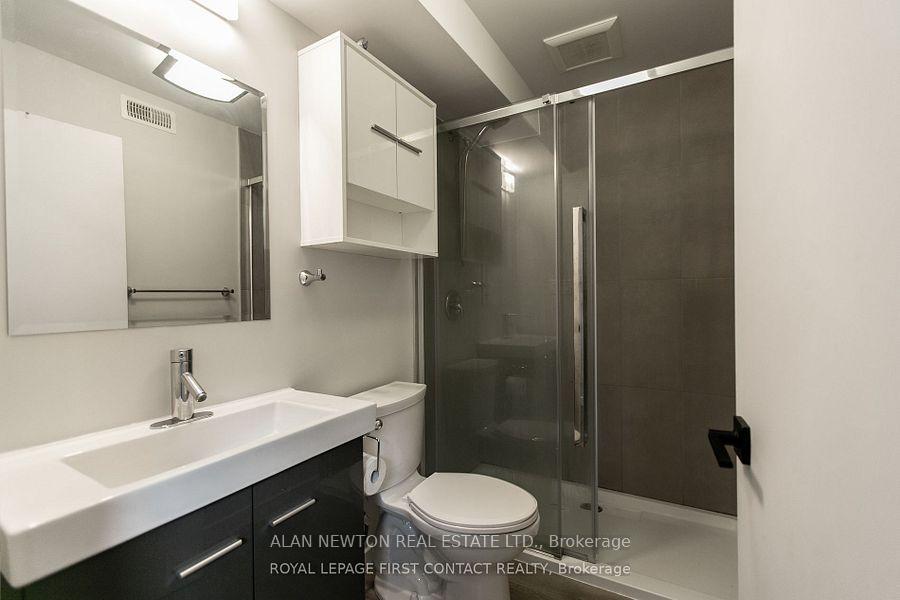 Photo 29 of Unit 3, 35 Albert Street, Barrie, City Centre — HOMEH