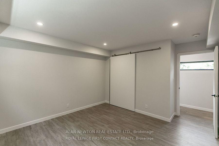 Photo 31 of Unit 3, 35 Albert Street, Barrie, City Centre — HOMEH