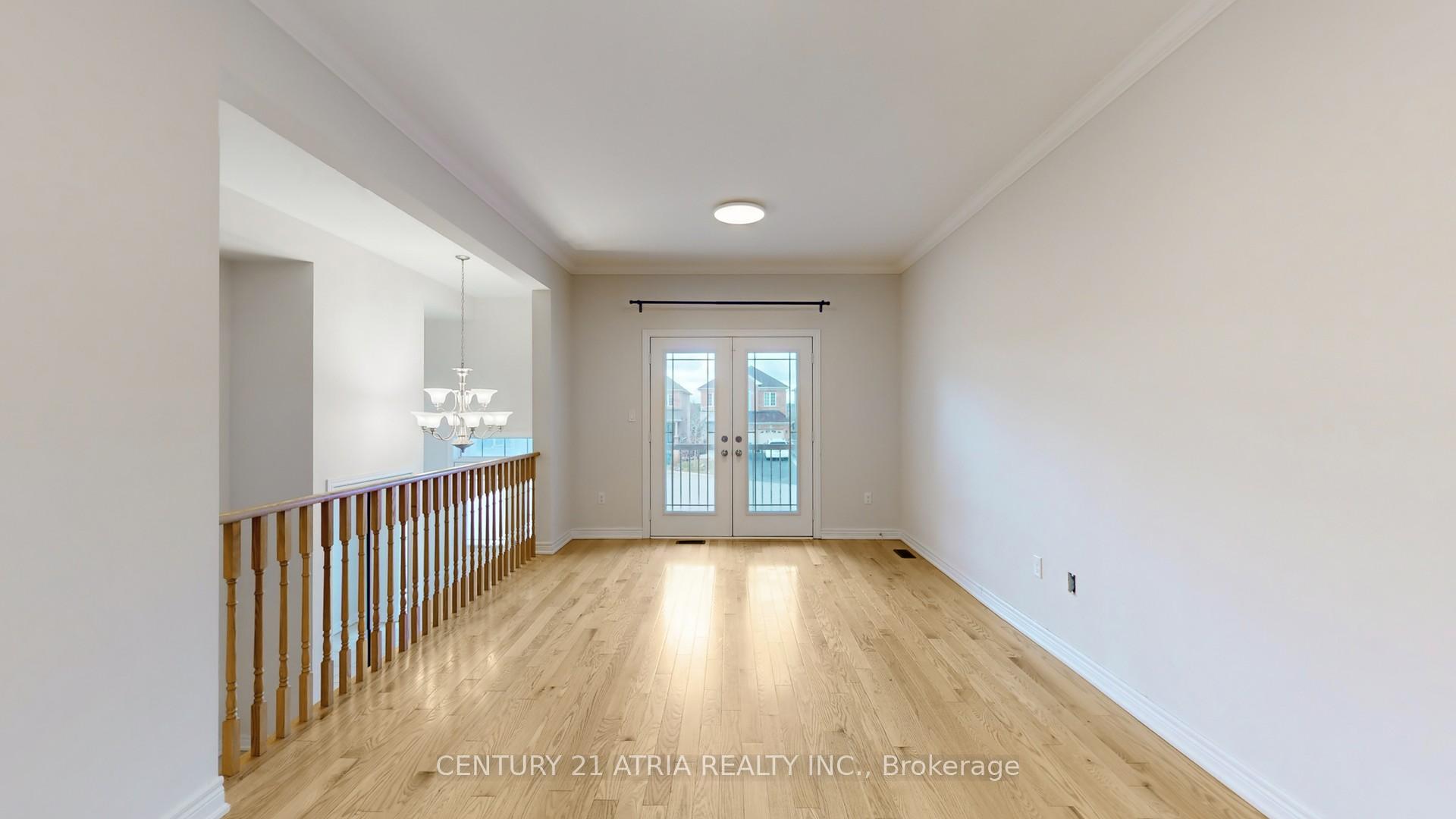 Photo 7 of 76 Wimbledon Court, Whitby, Williamsburg — HOMEH