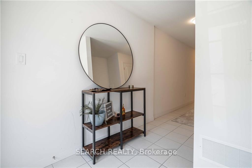 Photo 3 of Unit 280, 30 Times Square Boulevard, Hamilton, Stoney Creek Mountain — HOMEH